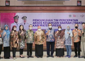 Akselerasi Pemulihan Ekonomi dan Tingkatkan Literasi Keuangan, Pemda Gresik Bersama OJK Kukuhkan TPAKD