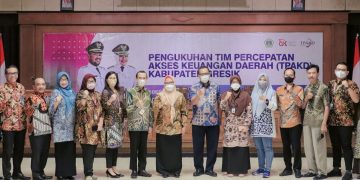 Akselerasi Pemulihan Ekonomi dan Tingkatkan Literasi Keuangan, Pemda Gresik Bersama OJK Kukuhkan TPAKD