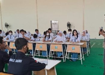 Siswa SMAN 4 Terkesan Ikuti Safari Jurnalistik PWI Sidoarjo