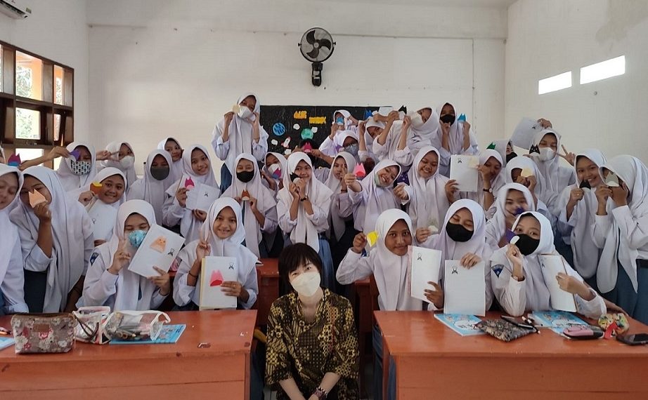Siswa SMK Sepuluh Nopember Antusias Ikuti Belajar Berbahasa Jepang