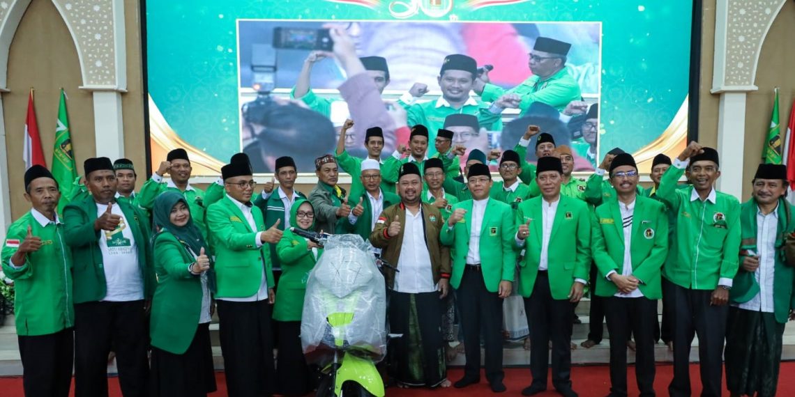 Kembali Bagi-bagi Belasan Motor, Ini Pesan Gus Yani pada Harlah ke-50 PPP