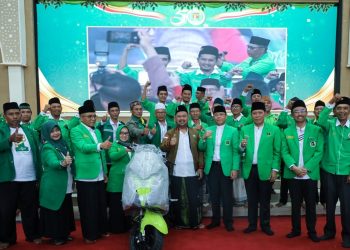 Kembali Bagi-bagi Belasan Motor, Ini Pesan Gus Yani pada Harlah ke-50 PPP