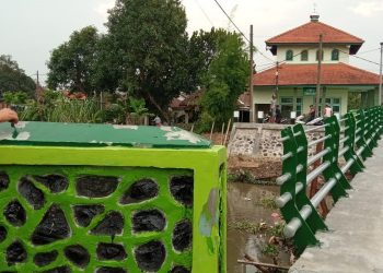 Dilapori Warga Terkait Buruknya Kualitas Pembangunan Jembatan Kraton – Kemangsen, Nizar Minta Dinas PU Tegur Kontraktor Penggarap