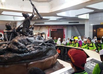 Museum Sepuluh Nopember Ramai Pengunjung