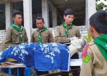 Unik, Kemah Hizbul Wathan Gresik Disertai Lomba Merawat Jenazah untuk Milenial