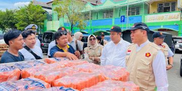 Blusukan ke Pasar Porong, BHS Disambati Pengunjung dan Pedagang