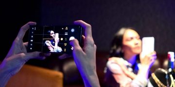 Penasaran Kamera Galaxy S23 Ultra 5G? Ini 3 Contoh Fashion Photography yang Epic