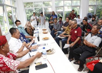 Dugaan Pungli di Bulak, Wawali Armuji Mediasi Warga