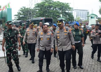 Kapolda Jatim Tinjau Lokasi Peringatan Satu Abad NU Di GOR Sidoarjo