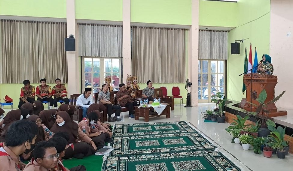Camat Gedangan Beri Apresiasi Dua Sekolah Jadi Percontohan Sekolah Toleransi