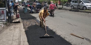 Dinas P2CKTR Langsung Respon Perbaiki Jalan Rusak Akibat Galian PDAM