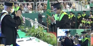 Gemar Menulis dan Mendaki Gunung, Iak Lulus Sarjana Lebih Cepat
