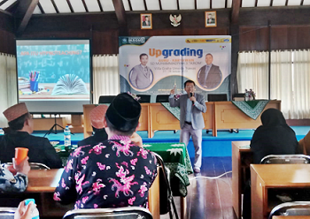 Upgrading Guru Karyawan SDM 3 IKROM Wage Ada Hypnoteaching