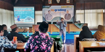 Upgrading Guru Karyawan SDM 3 IKROM Wage Ada Hypnoteaching