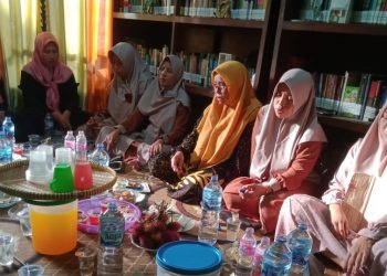 Majlis Taklim Al Usroh Terpanggil Ikut Ringankan Beban Warga Terdampak Banjir