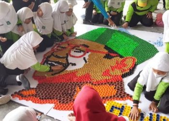 Baliho Tutup Botol Sambut Seabad NU