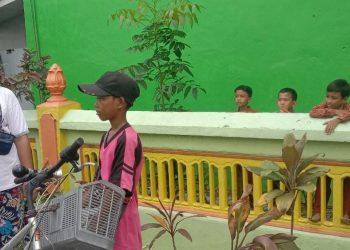 Bantu Kebutuhan Hidup Keluarga, Bocah 10 Tahun Ini Rela Putus Sekolah