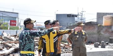 Bupati Sidoarjo Pantau Progres Proyek Fly Over Aloha