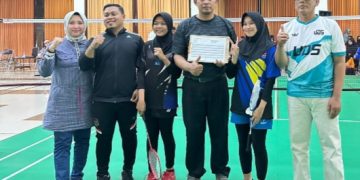 Mahasiswa Universitas Anwar Medika Raih Juara 2 Bulutangkis di Ajang PORNIKES