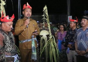 Sambut Nyepi Tahun Baru Saka 1945, Umat Hindu Laban-Menganti Gelar Pawai Ogoh-ogoh