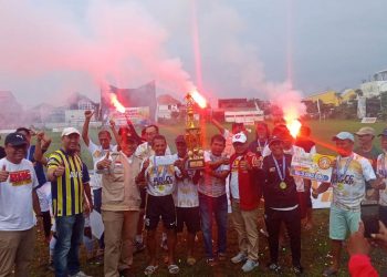 Serunya DLU Exhibition Fun Match, Tampilkan BHS FC Legend vs DLU Selection