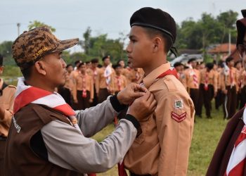SMP IT Insan Kamil Jalin Ukhuwah Membangun Bangsa dan Berbagi Sembako