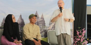 Uji Kemampuan Siswanya Berbahasa Inggris SMPN 3 Hadirkan Pemateri Dari Jerman