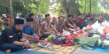 Bentuk Syukur dan Silaturahmi, Warga Bandungan, Madiun Nyadran di Punden Mencaru