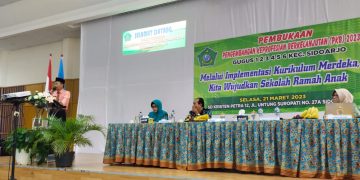 Kasek dan Guru SD Se-Kecamatan Sidoarjo Ikuti Pengembangan Keprofesian Berkelanjutan