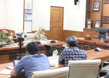 Terabas Kewenangan, Pemkab Gresik Tegas Teruskan Normalisasi Kali Lamong untuk Masyarakat