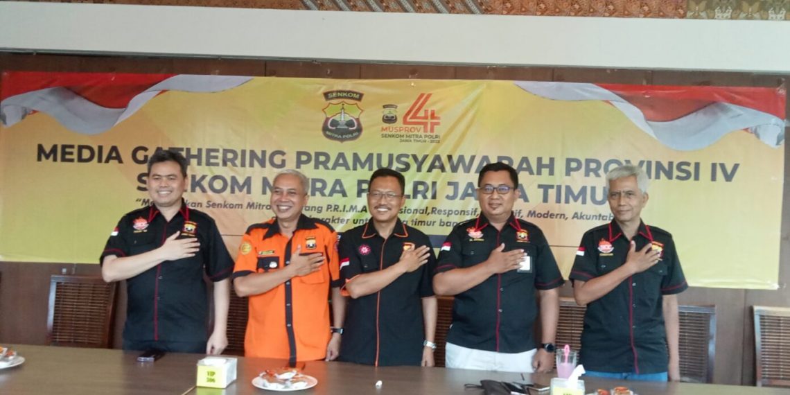 18 Tahun Senkom Jawa Timur Mengabdi