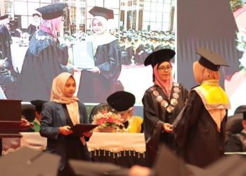 UMG Wisuda 2 Mahasiswa Asal Thailand di Antara 629 Wisudawan