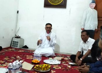Cak  Taufiqulbar Gelar Bukber, Tasyakuran Kelulusan Anak dan Umroh