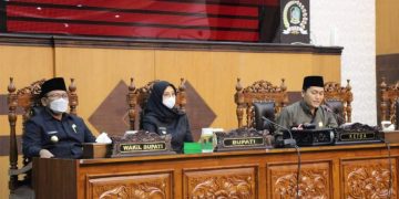 DPRD Banyuwangi Mengapresiasi Kinerja Eksekutif dalam Pembahasan LKPJ