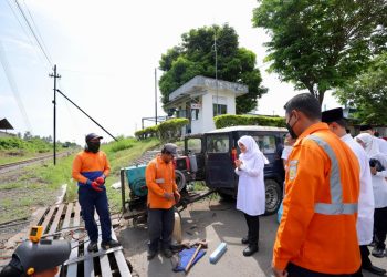 Jelang Lebaran, Pemkab Banyuwangi Tambah Penjaga Jalur Kereta Api Tak Berpalang Pintu