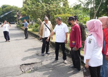 Cak Ji Gercep Tangani Jalan Rusak di Wonorejo