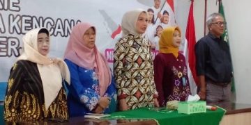 Arzeti Anggota Komisi IX DPR RI Bersama BKKBN Pantau Siklus Angka Stunting di Jatim