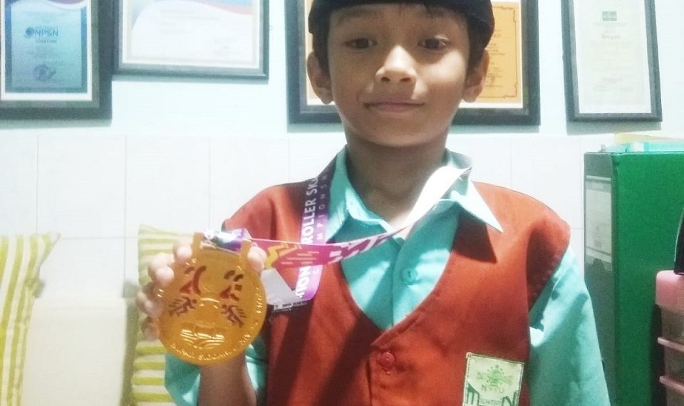 Siswa MINU KH Mukmin Raih Emas Internasional Roller Skate Regent Cup 2023