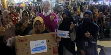 Arzeti Memotivasi Para Pedagang Jambatan Merah Plasa Peduli Stunting