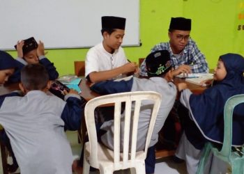 Buka Puasa dan Berbagi Bersama Anak Yatim Menutup Kegiatan Dai Muda Berkhitmad 1444 H