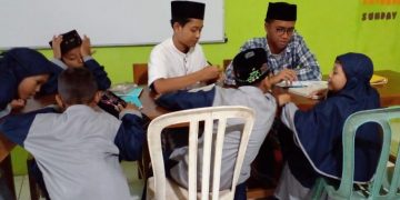 Buka Puasa dan Berbagi Bersama Anak Yatim Menutup Kegiatan Dai Muda Berkhitmad 1444 H