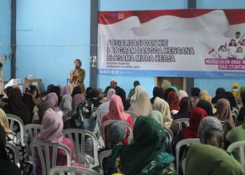 Arzeti Berharap Ibu-ibu Bisa Melahirkan Anak-anak Yang Berkualitas