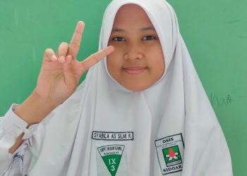 Aku dan Janjiku (Kisah Perjuangan Siswi Tahfidz 30 Juz)