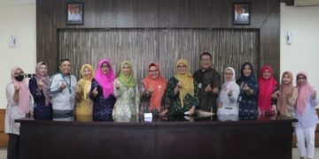 Inginkan Batik Gresik Mengglobal, Pemkab – Dekranasda Teken Kerja Sama dengan Smelting