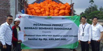 Berbagi di Bulan Suci Ramadan, Pegadaian Salurkan Ribuan Paket Sembako