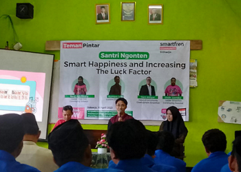 SMA Islam Parlaungan “Santri Ngonten” Bersama Smartfren Community