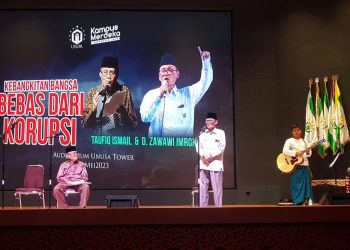 Pesona Penyair Sepuh Taufiq Ismail dan D. Zawawi Imron