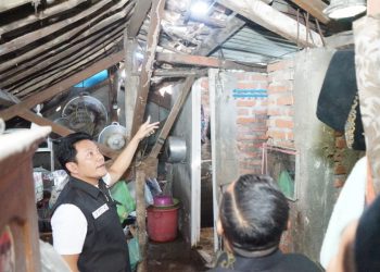 Wabup Subandi Lakukan Bedah Rumah Warga Janti