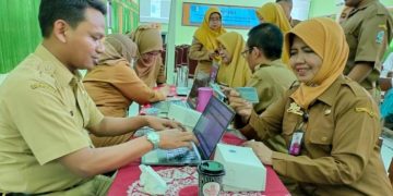 SMKN 2 Buduran Difasilitasi Aktivasi Identitas Kependudukan Digital