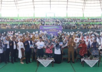 4.800 Guru Hadiri Peluncurkan Buku ‘Yuk Main ke Rumah Nenek’